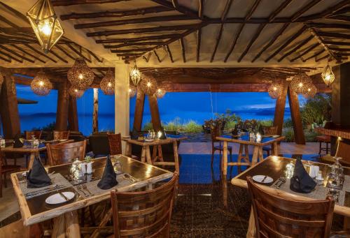 Restaurant, Dream Cliff Mountain Resort in Haputale Restaurant, Dream Cliff Mountain Resort in Haputale