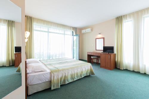Hotel L&B- Free parking in نيسيبار Hotel L&B- Free parking in نيسيبار