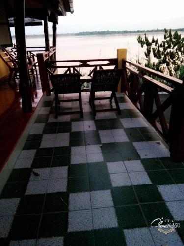 Anouxa Guesthouse in Champasak Anouxa Guesthouse in Champasak