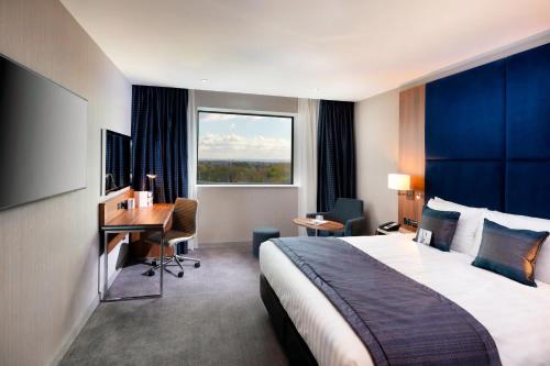 Crowne Plaza London Heathrow T4 in Heathrow Crowne Plaza London Heathrow T4 in Heathrow