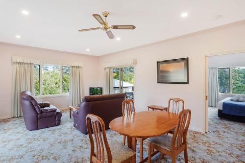 Robyns Nest in Merimbula Robyns Nest in Merimbula