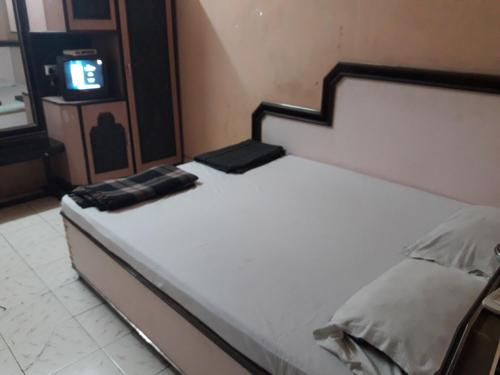 This photo about Hotel Dolphin shared on HyHotel.com