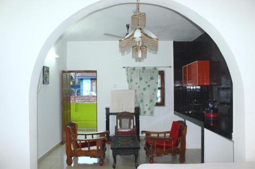This photo about Ave maria holiday home shared on HyHotel.com