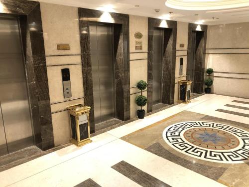 Entrance, Zaha Al Madina Hotel in Al Fath Entrance, Zaha Al Madina Hotel in Al Fath