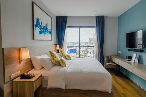 Oakwood Hotel & Residence Sri Racha near Koh Loi Pier Oakwood Hotel & Residence Sri Racha near Koh Loi Pier