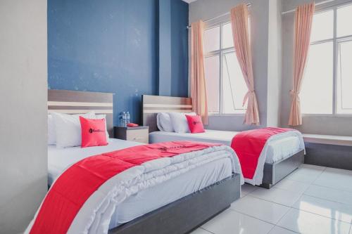Hôtel RedDoorz @ Jalan Hayam Wuruk Lampung 2