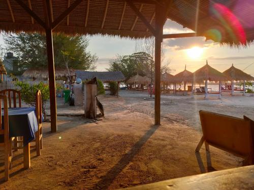 Facilities, Sunset Beach Bungalow in Gili Meno Facilities, Sunset Beach Bungalow in Gili Meno