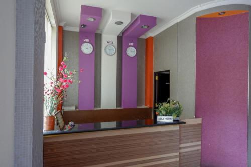 RedDoorz near Monumen Habibi Ainun in Parepare RedDoorz near Monumen Habibi Ainun in Parepare