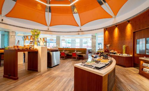 Food and beverages, Hyatt Place Hyderabad Banjara Hills in Hyderabad Food and beverages, Hyatt Place Hyderabad Banjara Hills in Hyderabad