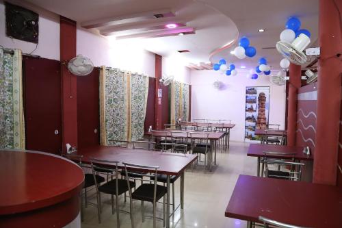 Restaurante, Hotel Shri Karani Vilas in Chittorgarh Restaurante, Hotel Shri Karani Vilas in Chittorgarh