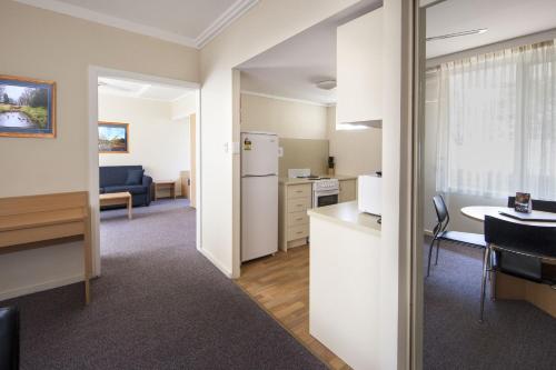 Redhill Cooma Motor Inn in Cooma Redhill Cooma Motor Inn in Cooma