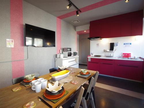 Shared lounge/TV area, Oak Hotel Edo near Edo-Tokyo Museum Shared lounge/TV area, Oak Hotel Edo near Edo-Tokyo Museum