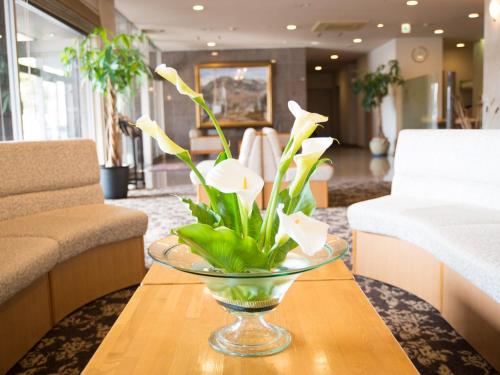 Lobby, Moriyama Art Hotel in Moriyama Lobby, Moriyama Art Hotel in Moriyama
