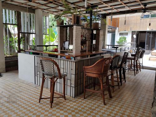 Pub/Lounge, The Flying Fish Hostel Cebu near Carmelite Monastery Cebu City Pub/Lounge, The Flying Fish Hostel Cebu near Carmelite Monastery Cebu City