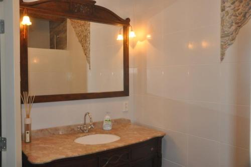 Bathroom, Hoeve Delshorst in Roggel Bathroom, Hoeve Delshorst in Roggel