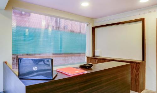 Lobby, Hotel Bestow Inn Koregaon Park -Near Osho Ashram near Osho Teerth Park Lobby, Hotel Bestow Inn Koregaon Park -Near Osho Ashram near Osho Teerth Park