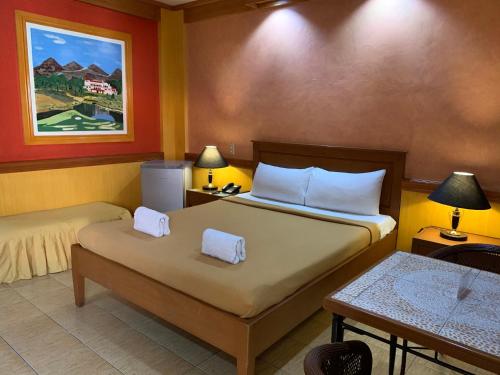 La Maja Rica Hotel in Tarlac La Maja Rica Hotel in Tarlac