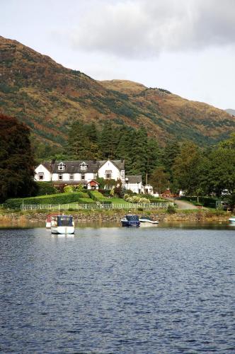 Ardlui Hotel in Loch Lomond