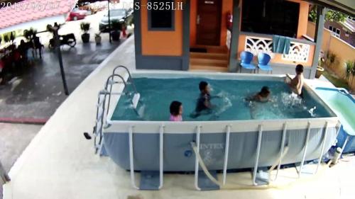 Maena Water Chalets in Pengkalan Kubor Maena Water Chalets in Pengkalan Kubor