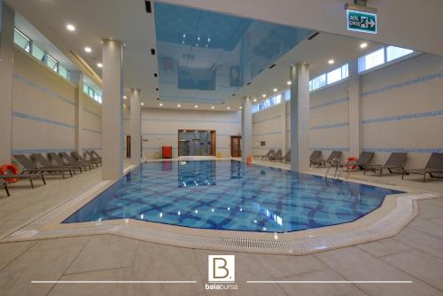 สระว่ายน้ำ, ไบยา เบอร์ซา โฮเต็ล (Baia Bursa Hotel) in อลาชาร์เคย สระว่ายน้ำ, ไบยา เบอร์ซา โฮเต็ล (Baia Bursa Hotel) in อลาชาร์เคย