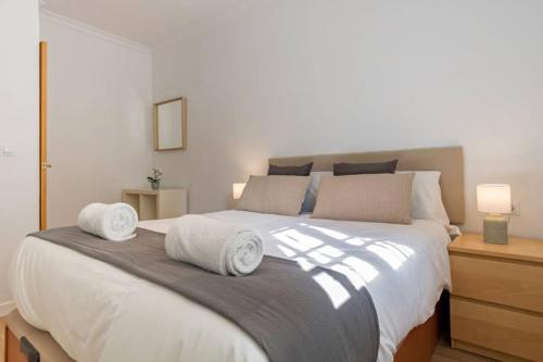 Justino Triana Central by Valcambre