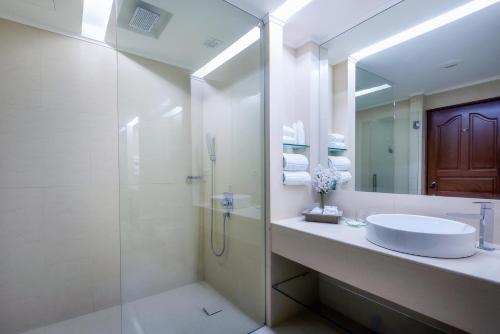 The Emerald Hotel - Bangkok (SHA Extra Plus) in Ratchada The Emerald Hotel - Bangkok (SHA Extra Plus) in Ratchada
