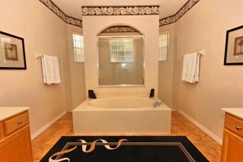 This photo about 213 BS shared on HyHotel.com