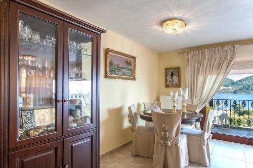 This photo about Luxury TownHouse and Town Apartment shared on HyHotel.com