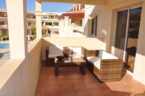 2 Bed, 2 Bath Apartment In Mandria in Mandriá 2 Bed, 2 Bath Apartment In Mandria in Mandriá