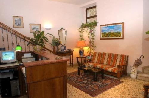 大堂, 翁布里亞酒店 (Hotel Umbria) in 佩魯賈城中心 大堂, 翁布里亞酒店 (Hotel Umbria) in 佩魯賈城中心
