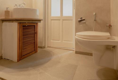Bathroom, The Island Sanctuary - A Village Secret in Divar Bathroom, The Island Sanctuary - A Village Secret in Divar