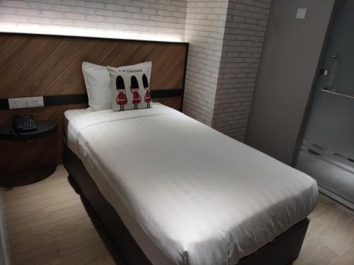 史里肯邦安99号沙登酒店 (Hotel 99 Seri Kembangan Serdang) in 史里肯邦安/无拉港 史里肯邦安99号沙登酒店 (Hotel 99 Seri Kembangan Serdang) in 史里肯邦安/无拉港