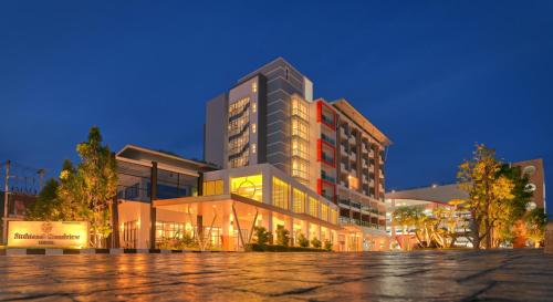 Sitthinard Grandview Hotel in Phatthalung Sitthinard Grandview Hotel in Phatthalung