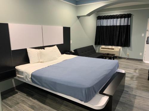 This photo about Crystal Suites shared on HyHotel.com