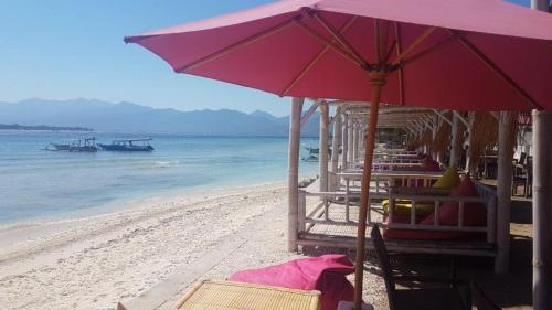 Gili Meno Mojo Beach Resort in Gili Meno Gili Meno Mojo Beach Resort in Gili Meno