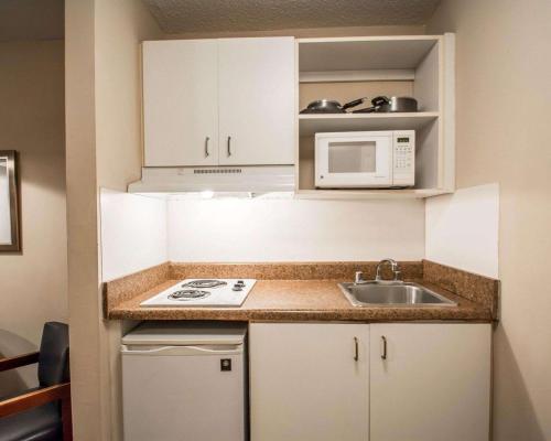 Facilities, Tampa Bay Extended Stay - Airport in Tampa (FL) Facilities, Tampa Bay Extended Stay - Airport in Tampa (FL)