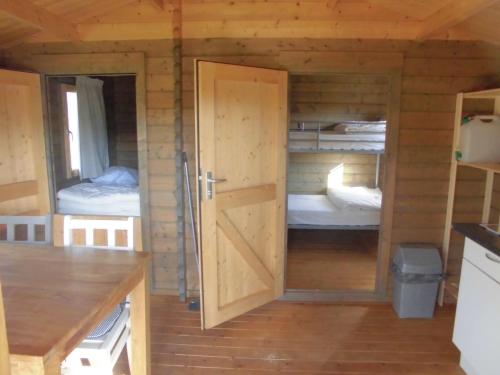 Vakantiepark t Urkerbos - Blokhutje in Urk Vakantiepark t Urkerbos - Blokhutje in Urk