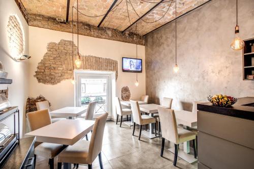 Roma Boutique Hotel in Via Veneto Roma Boutique Hotel in Via Veneto