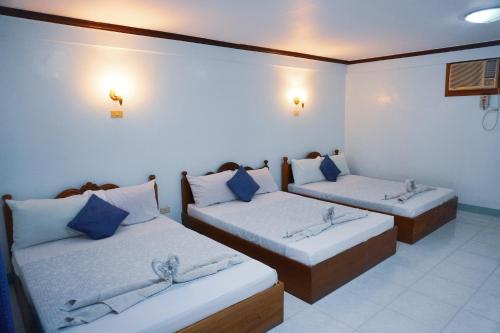 La Solana Suites and Resorts by Cocotel near White Beach La Solana Suites and Resorts by Cocotel near White Beach