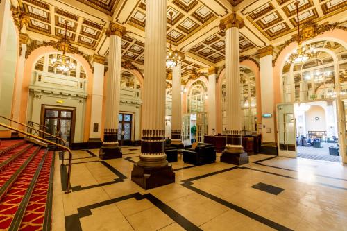 Banquet hall, Britannia Adelphi Hotel in Liverpool Banquet hall, Britannia Adelphi Hotel in Liverpool