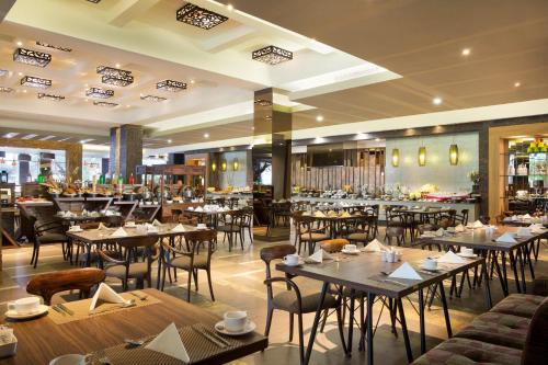 Restaurant, Grande Valore Hotel Cikarang in Cikarang Utara Restaurant, Grande Valore Hotel Cikarang in Cikarang Utara