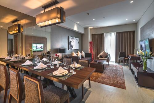 View, Oakwood Hotel & Residence Surabaya near Galaxy Mall View, Oakwood Hotel & Residence Surabaya near Galaxy Mall