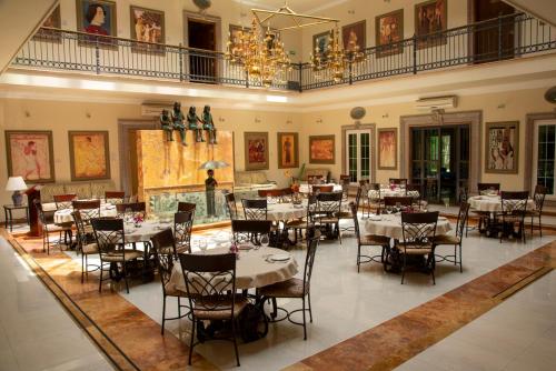 The Lorian Club in 可可優克 The Lorian Club in 可可優克