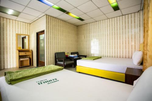 Bualuang HOTEL in Ang Thong Bualuang HOTEL in Ang Thong