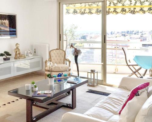 Hôtel Apartment rue Victor Hugo - 49