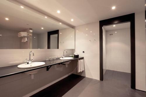 Baie, Wuau! Hotel Galanthus & Spa in Escaldes-Engordany Baie, Wuau! Hotel Galanthus & Spa in Escaldes-Engordany