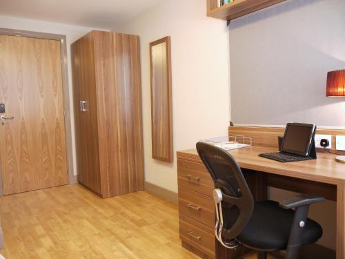 Britannia Study Hotel in Брайтон енд Хув Britannia Study Hotel in Брайтон енд Хув