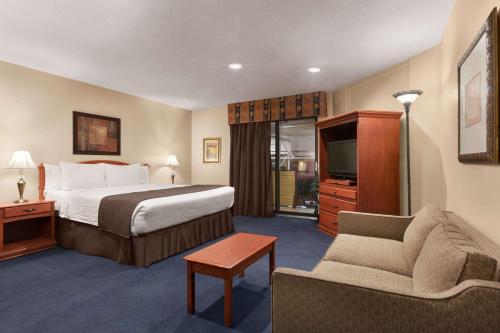 設施, 布蘭維爾戴斯酒店及會議中心 (Days Inn & Conference Centre by Wyndham Blainville) in 布蘭維爾(QC) 設施, 布蘭維爾戴斯酒店及會議中心 (Days Inn & Conference Centre by Wyndham Blainville) in 布蘭維爾(QC)