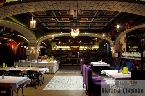 Étterem, City Park Hotel in Chisinau Étterem, City Park Hotel in Chisinau