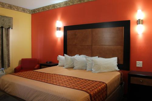 Magnolia Inn and Suites Southaven in Southaven Magnolia Inn and Suites Southaven in Southaven